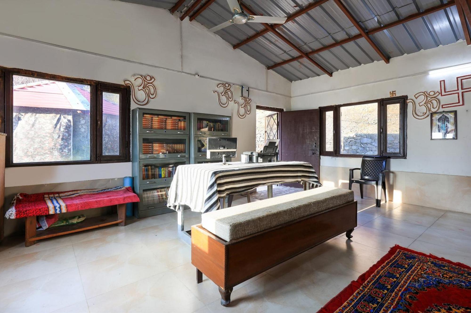 Ausy Wellness Premium Home Stay Bhowali Eksteriør bilde
